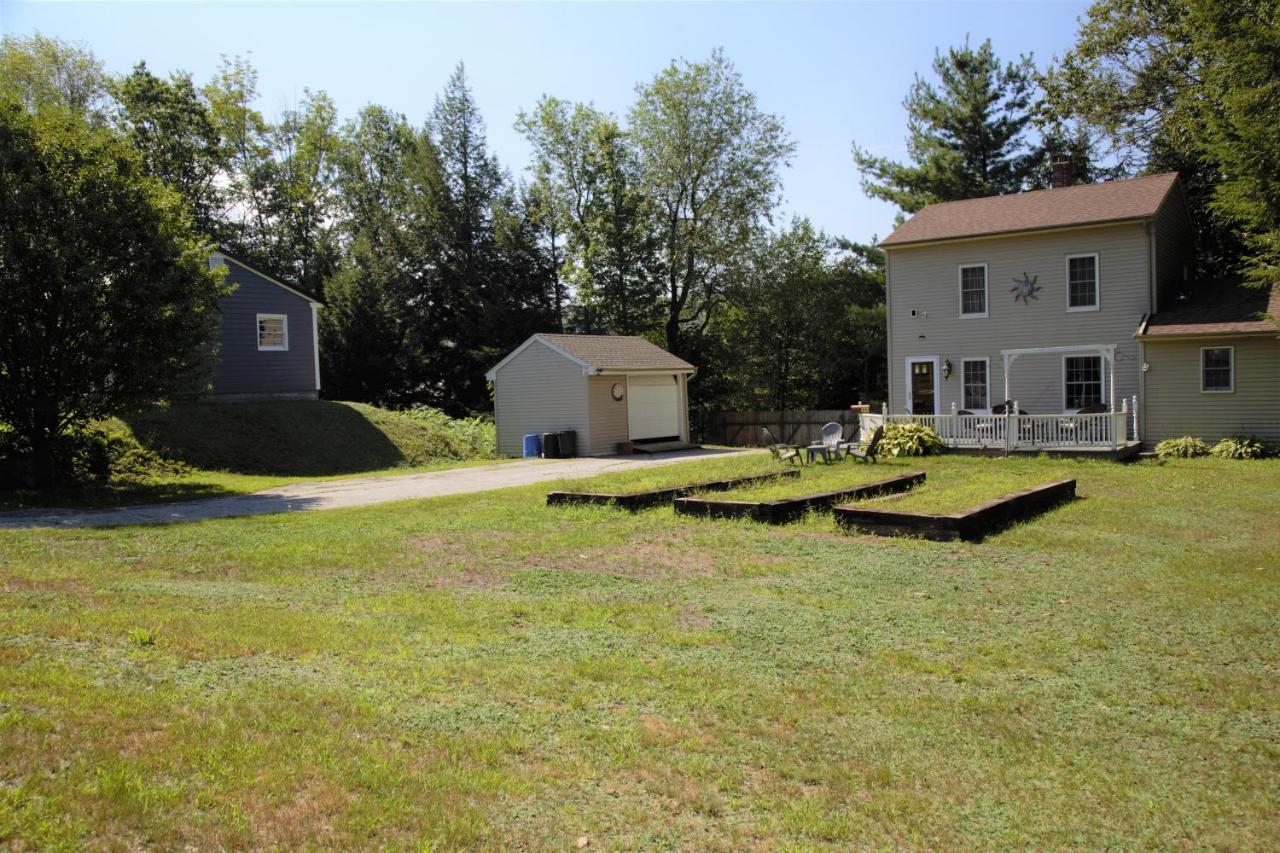 Sunnyside Home Near Sunday River, Black Mountain, Lakes And Hikes Rumford Exterior photo